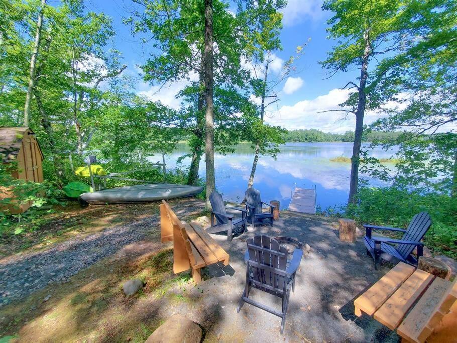 Fall Getaway Resort-3 King Suites, Dog-Friendly Seeley Bagian luar foto