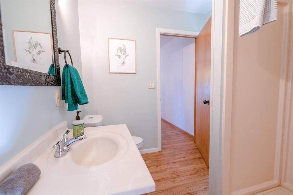 Fall Getaway Resort-3 King Suites, Dog-Friendly Seeley Bagian luar foto