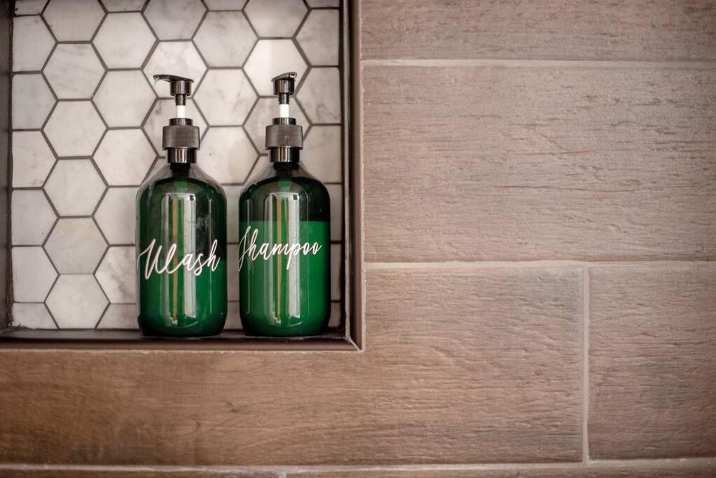 Fall Getaway Resort-3 King Suites, Dog-Friendly Seeley Bagian luar foto