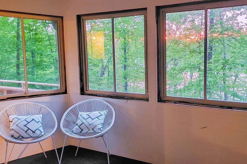 Fall Getaway Resort-3 King Suites, Dog-Friendly Seeley Bagian luar foto